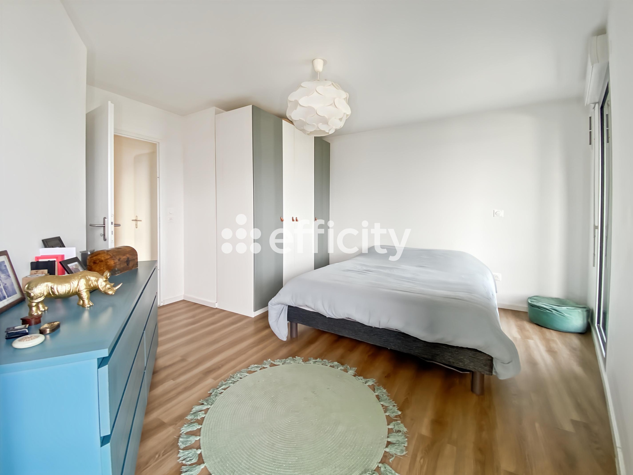 Achat immobilier Appartement 4 pièces  87m2 à Bordeaux (33300) - Photo n°6