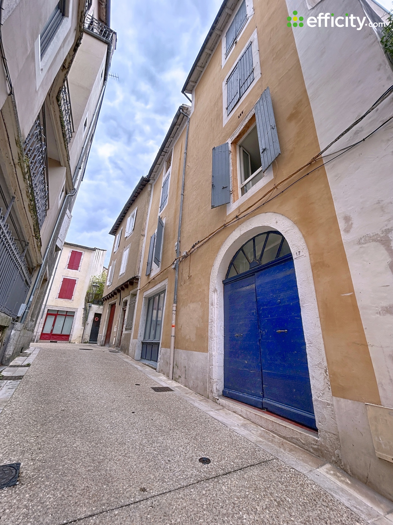 immeuble 9 pièces - 203m2 à Cahors (46000)