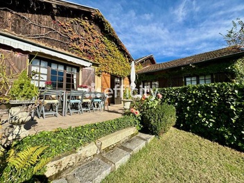 maison 7 pièces - 157m2 à Thiers (63300)