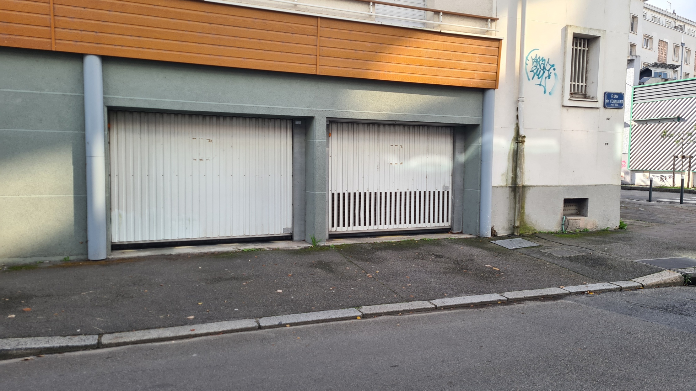 parking  - 12m2 à Nantes (44000)