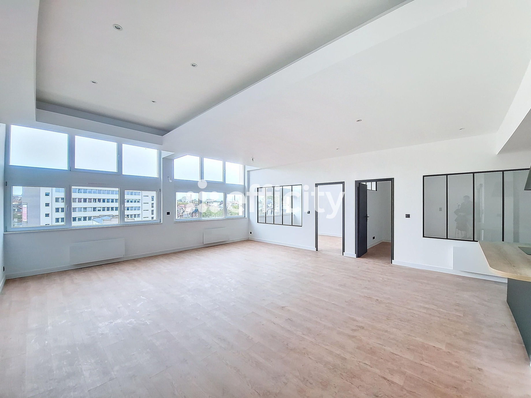 loft 3 pièces - 103m2 à Roubaix (59100)