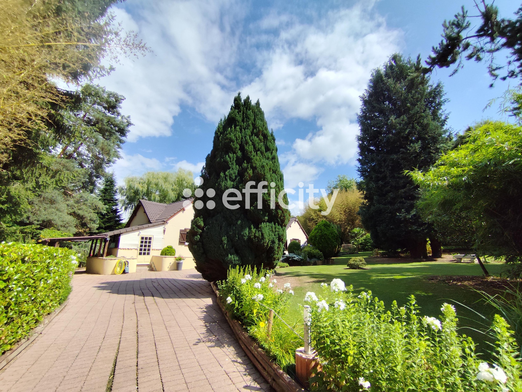 maison 7 pièces - 125m2 à Sainte-Gauburge-Sainte-Colombe (61370)