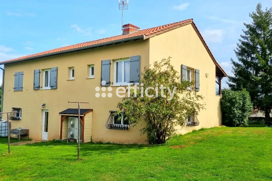 Achat immobilier Maison 8 pièces  135m2 à Azé (71260) - Photo n°6