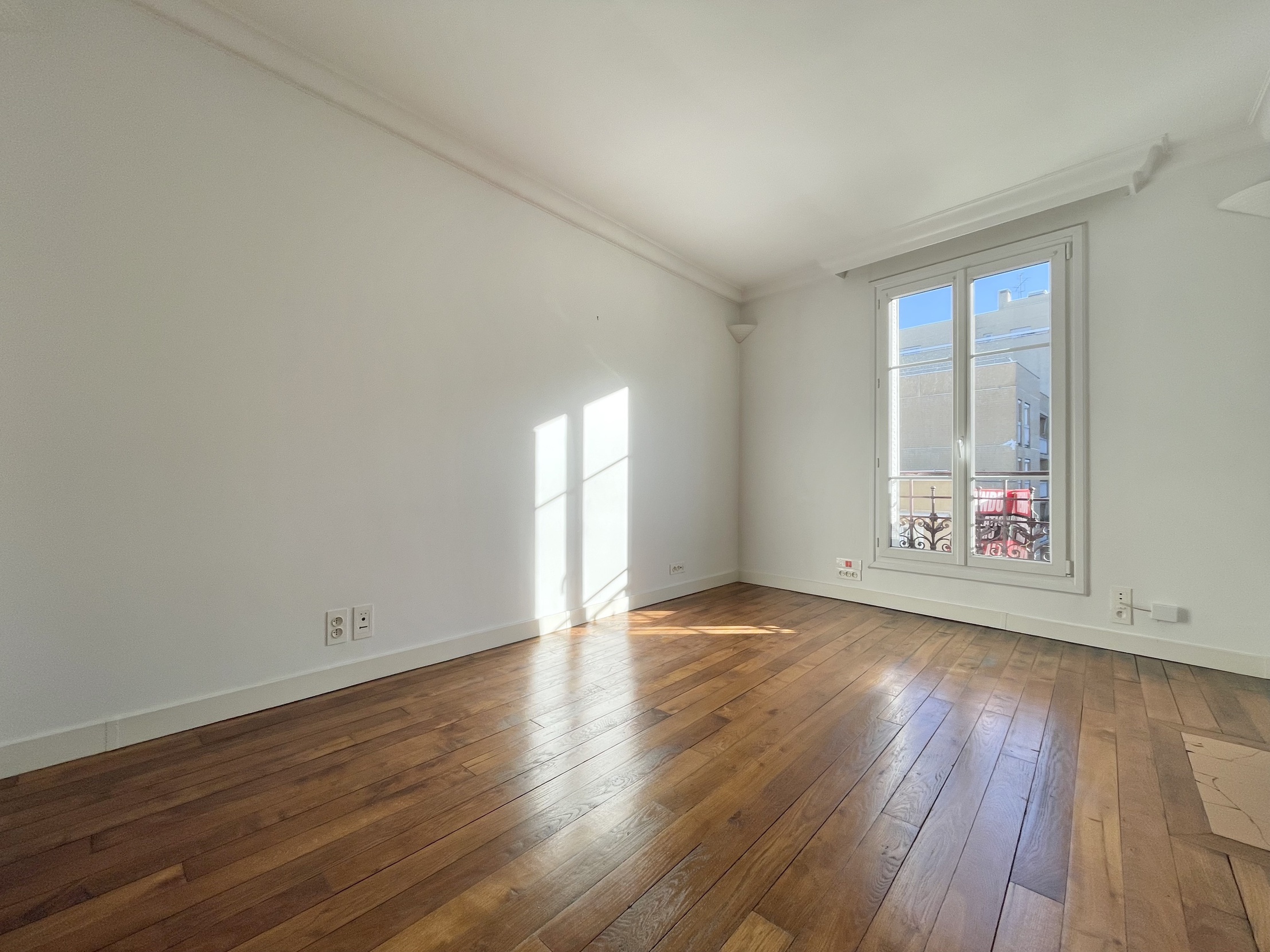 appartement 2 pièces - 45m2 à Paris (75012)