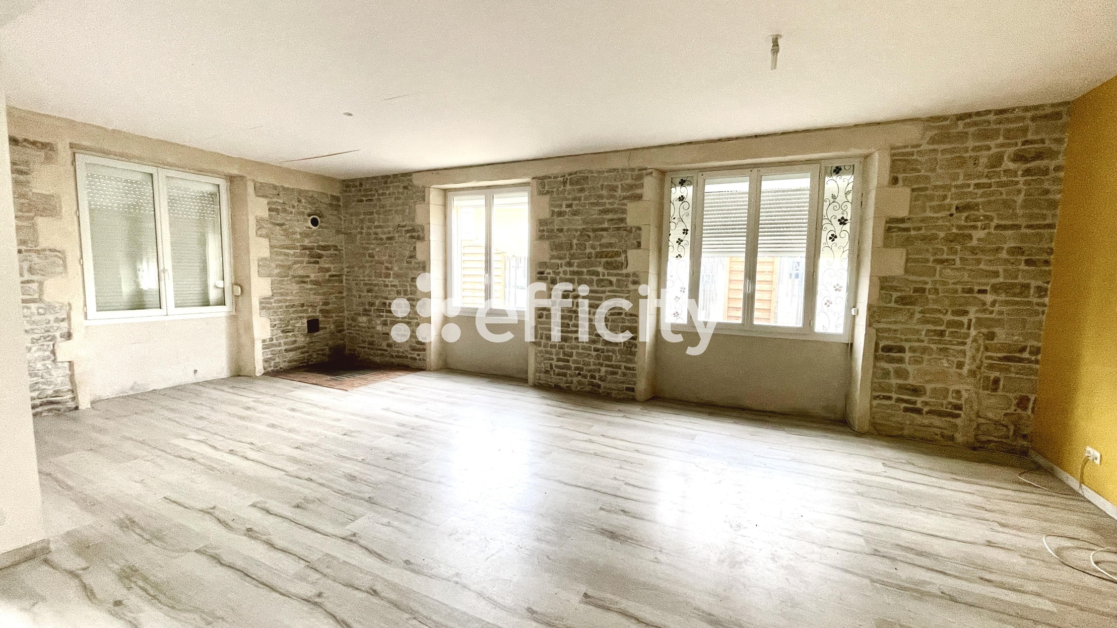 maison 4 pièces - 122m2 à Villefagnan (16240)