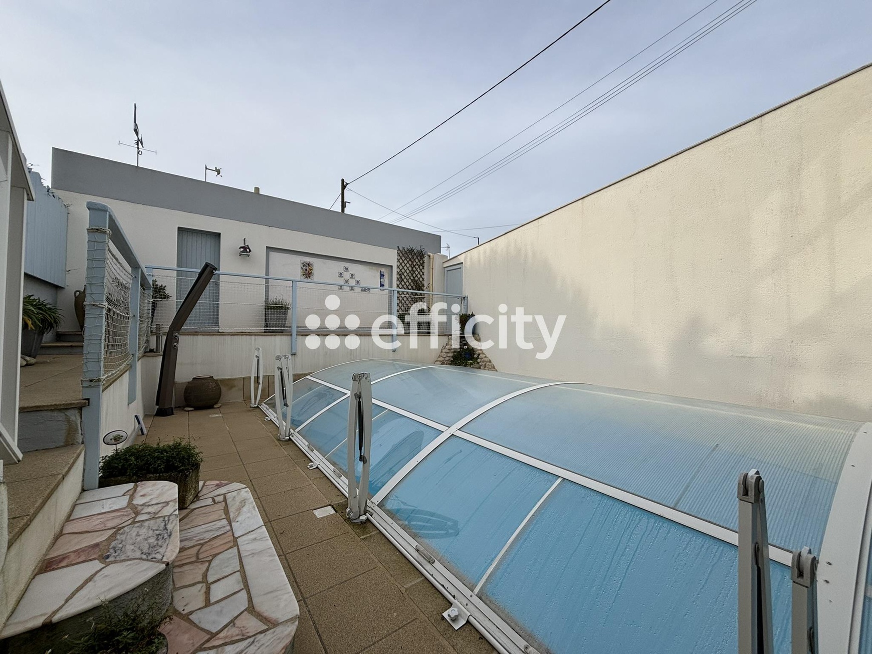 Achat immobilier Maison 7 pièces  130m2 à La Rochelle (17000) - Photo n°1