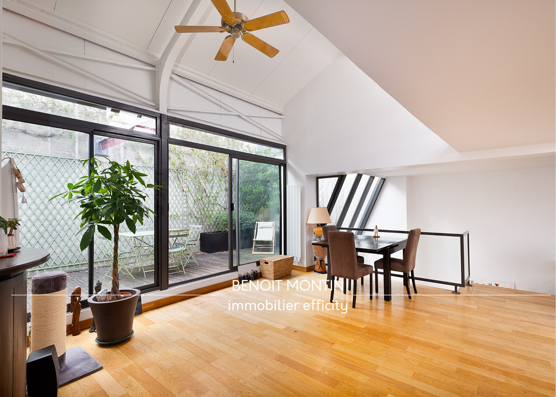 loft 6 pièces - 152m2 à Paris (75011)