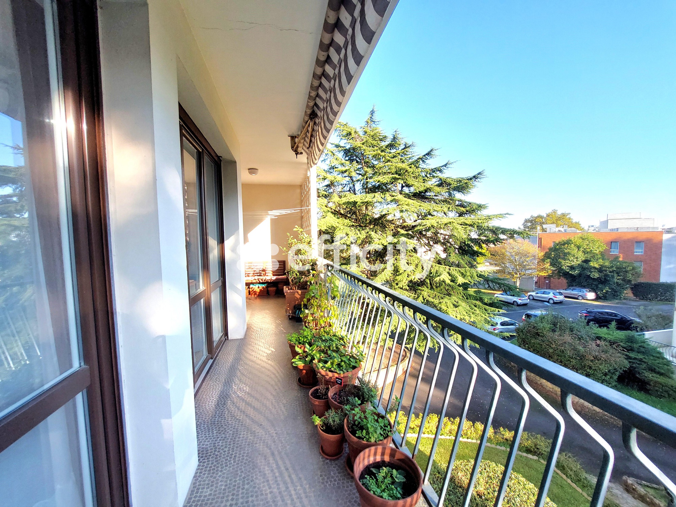 appartement 4 pièces - 89m2 à Bordeaux (33200)
