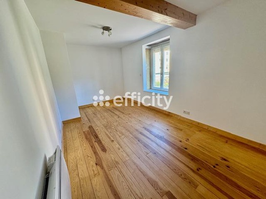 Achat immobilier Maison 7 pièces  130m2 à Jarnosse (42460) - Photo n°9