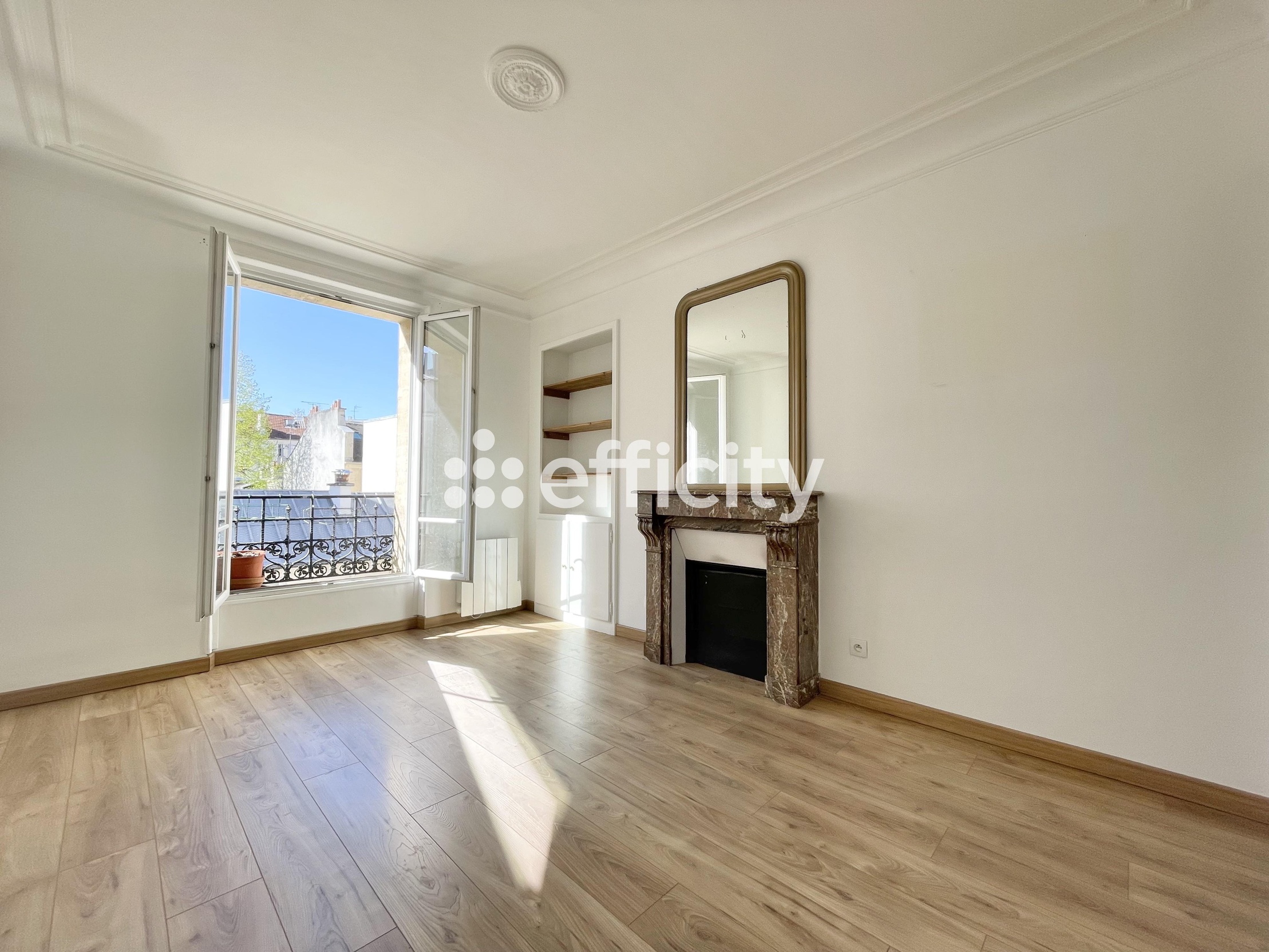 appartement 2 pièces - 50m2 à Paris (75011)