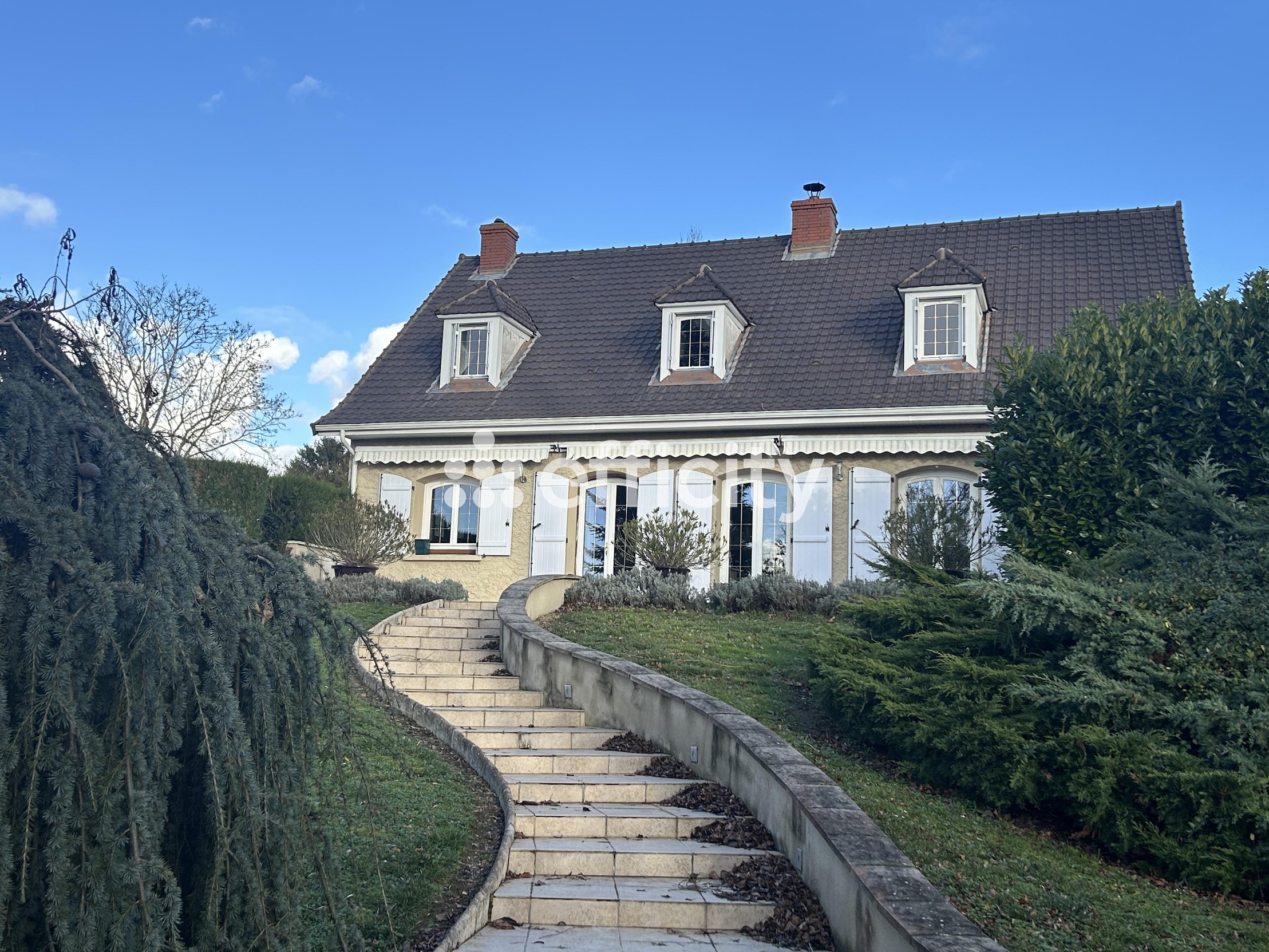 maison 8 pièces - 180m2 à Varennes-sur-Allier (03150)