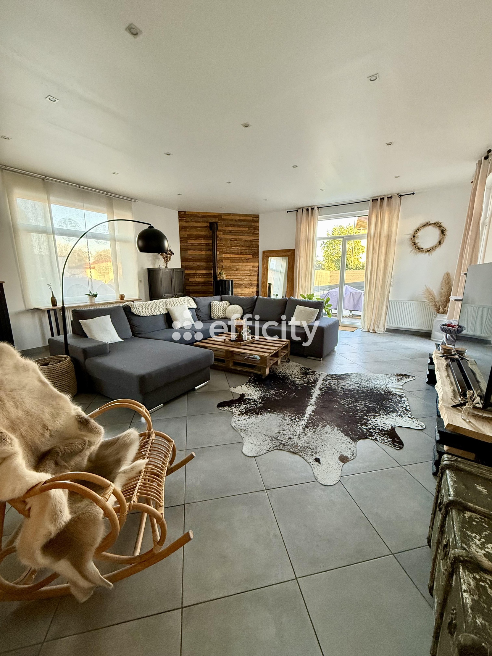 maison 5 pièces - 220m2 à Carvin (62141)