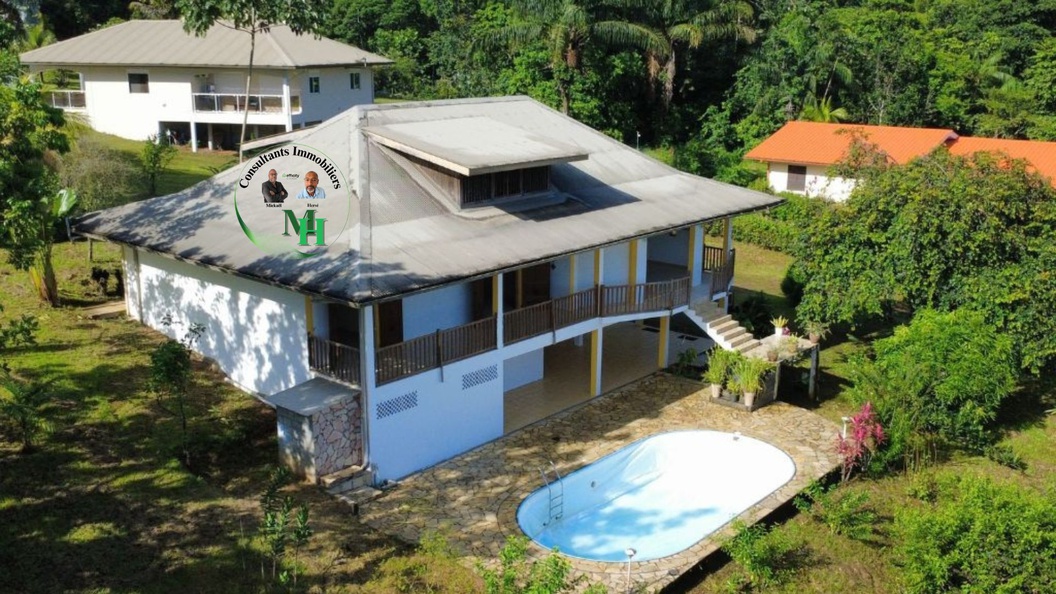 maison 6 pièces - 274,2m2 à Matoury (97351)