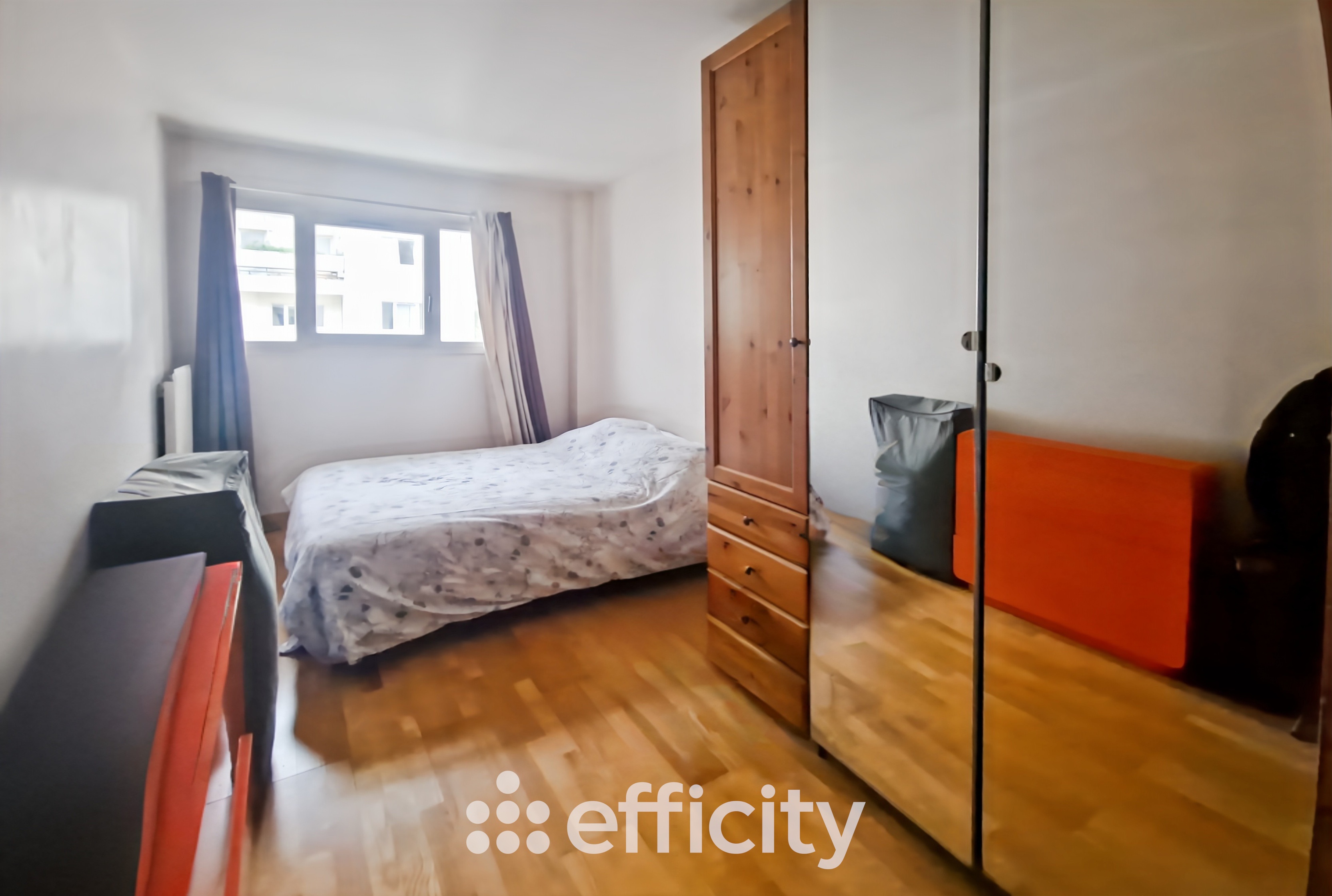 Achat immobilier Appartement 4 pièces  82m2 à Noisy-le-Grand (93160) - Photo n°13