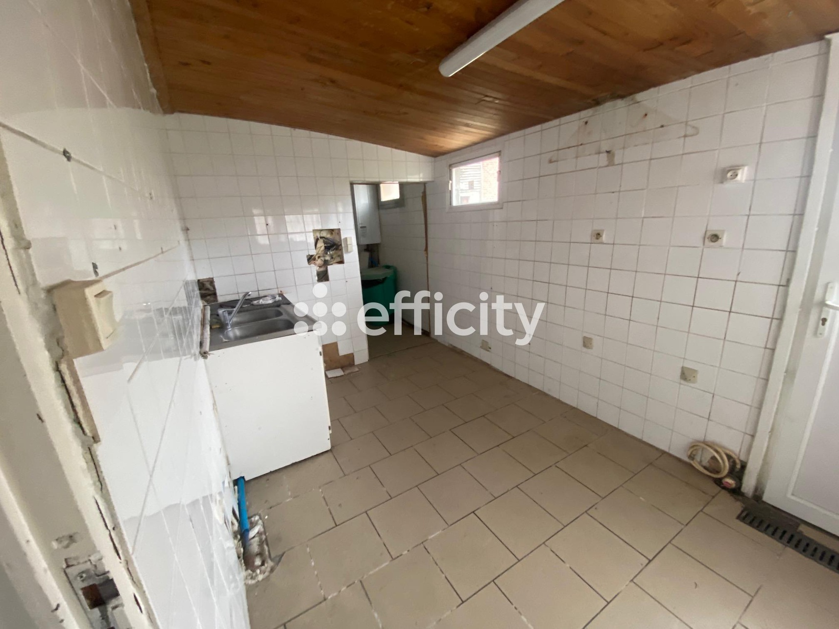 Achat immobilier Immeuble 6 pièces  350m2 à Rethel (08300) - Photo n°8