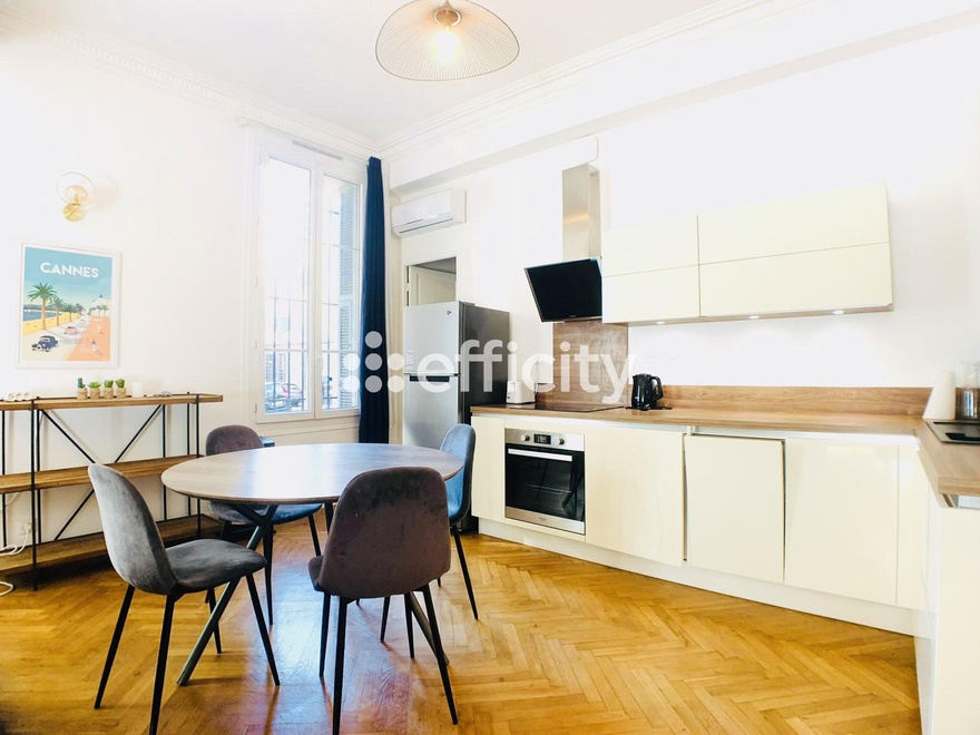 appartement 2 pièces - 55m2 à Nice (06000)