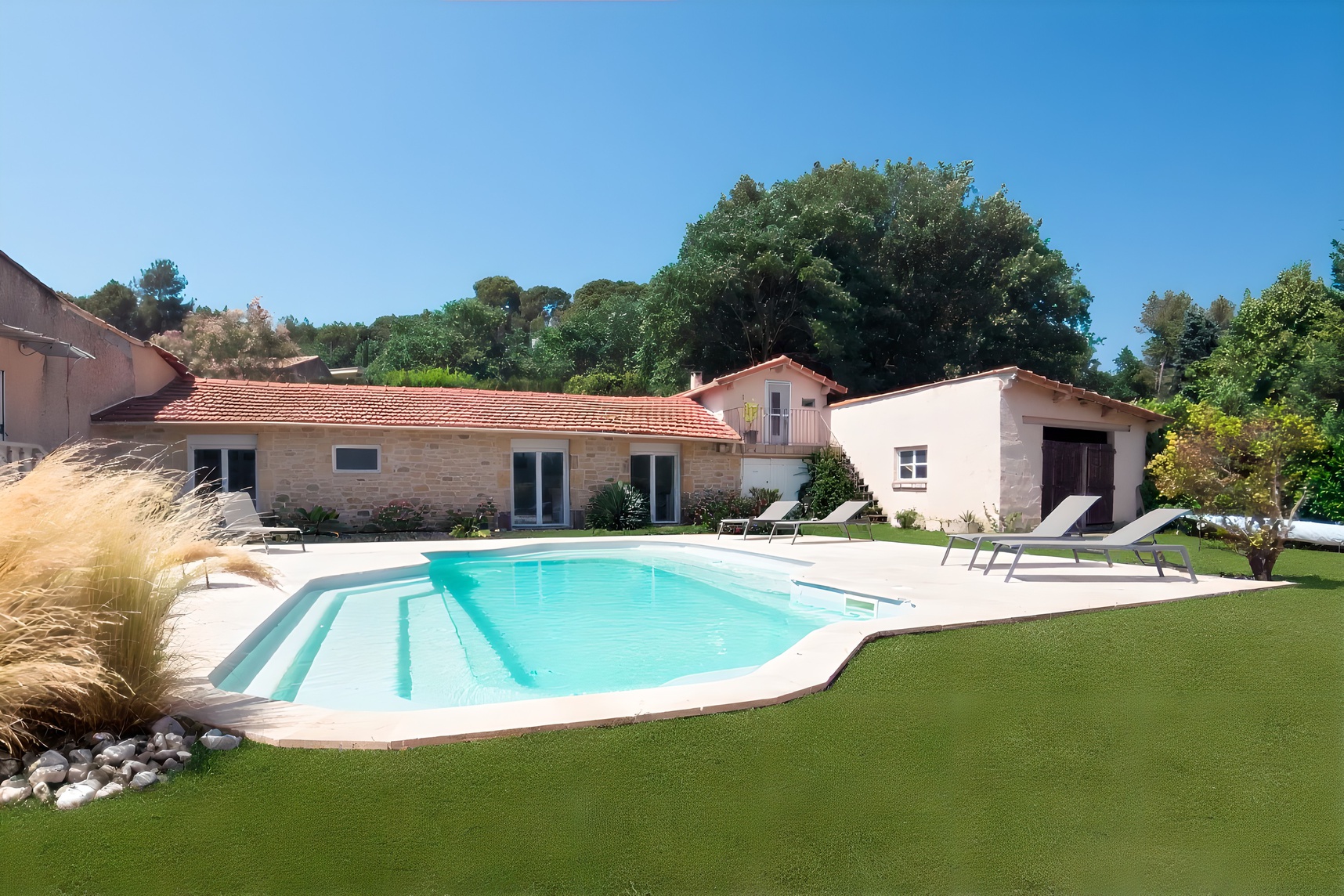 maison 6 pièces - 220m2 à Bouc-Bel-Air (13320)