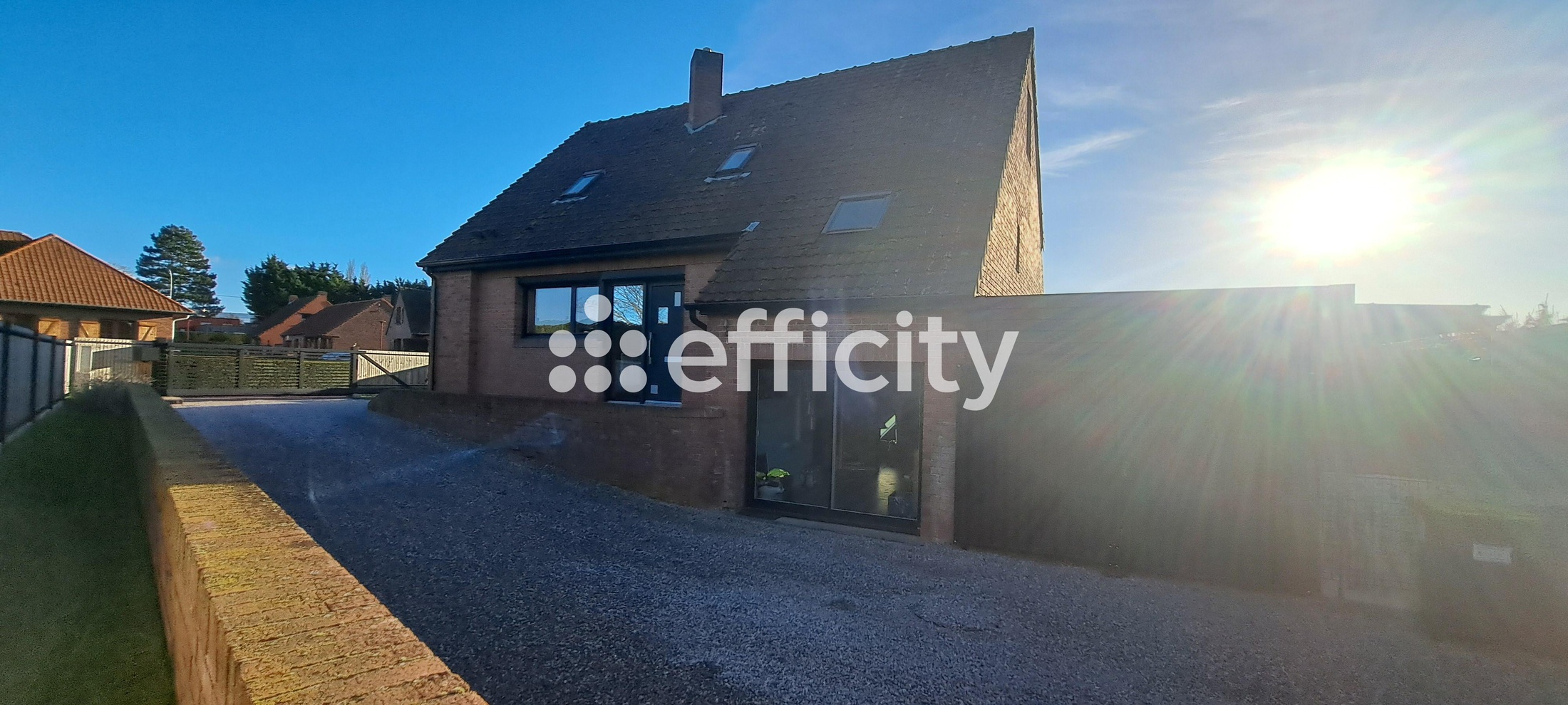 maison 7 pièces - 136m2 à Courcelles-lès-Lens (62970)