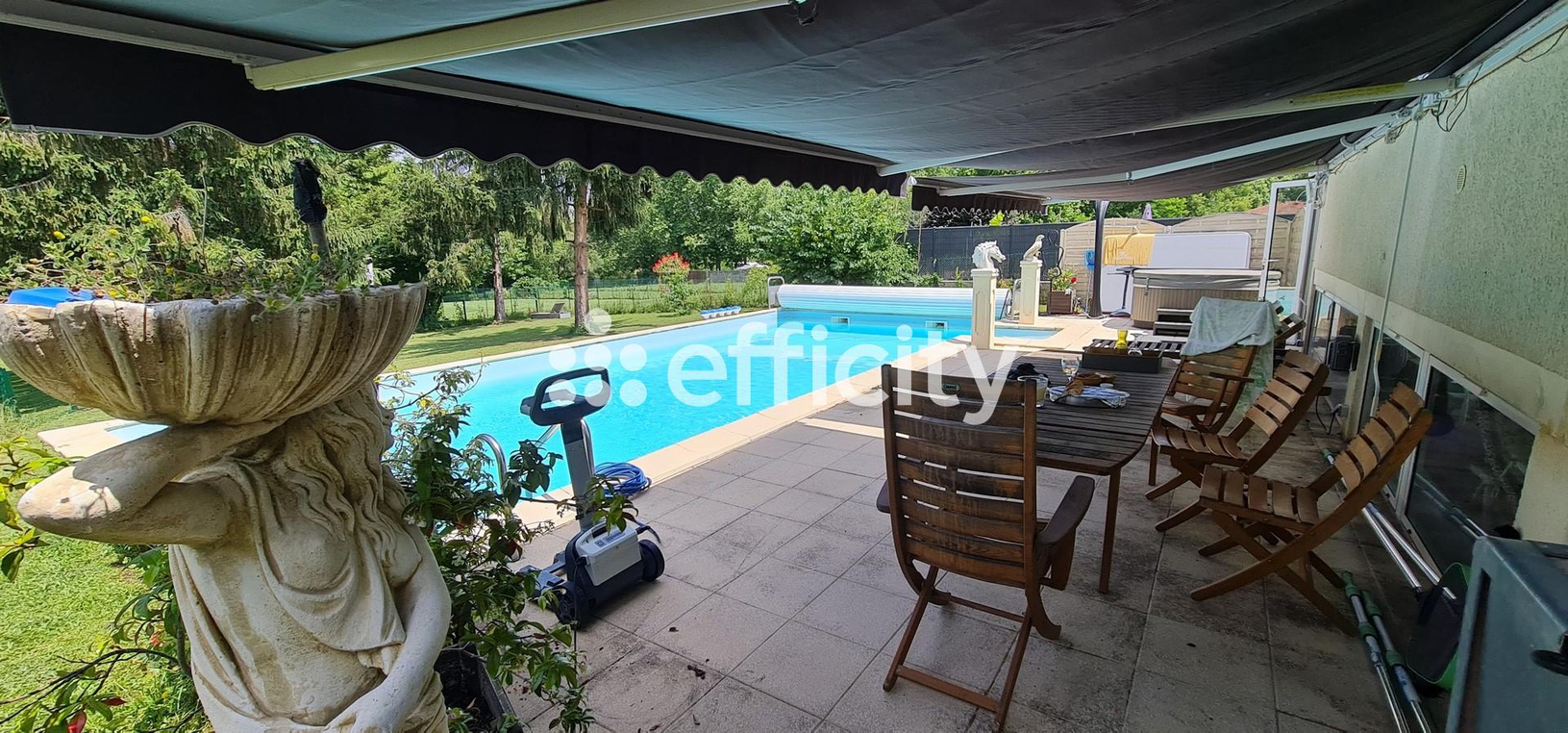 Achat immobilier Maison 10 pièces  270m2 à Bergerac (24100) - Photo n°1