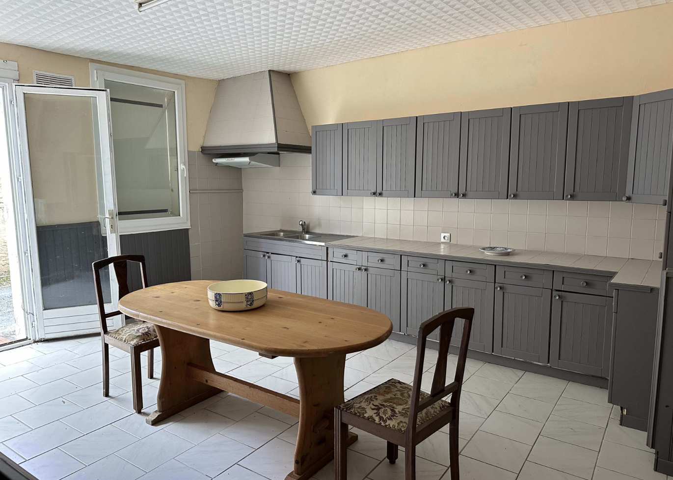 Achat immobilier Immeuble 9 pièces  280m2 à Ordonnac (33340) - Photo n°13