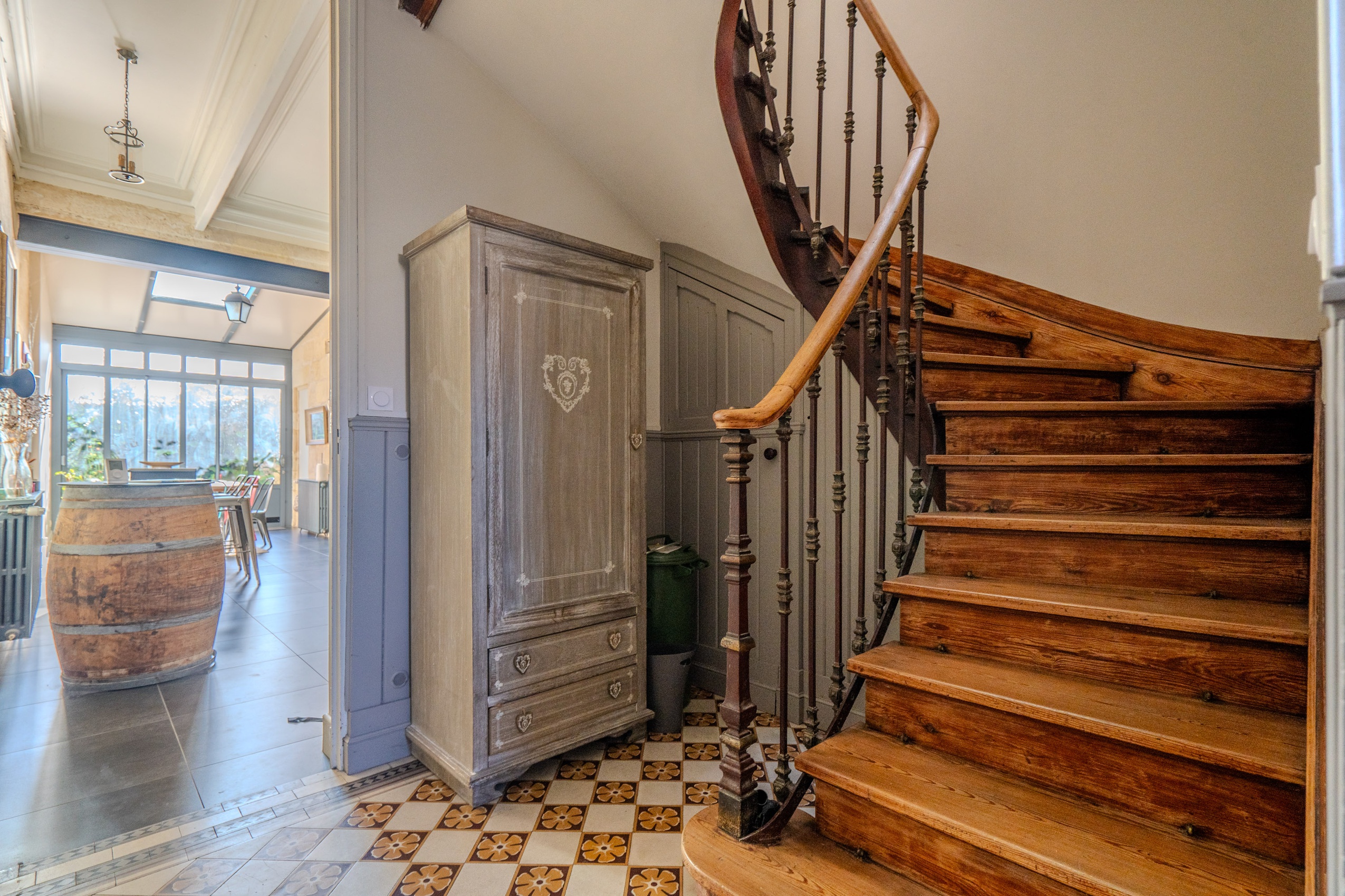 Achat immobilier Maison 7 pièces  185m2 à Bordeaux (33800) - Photo n°5