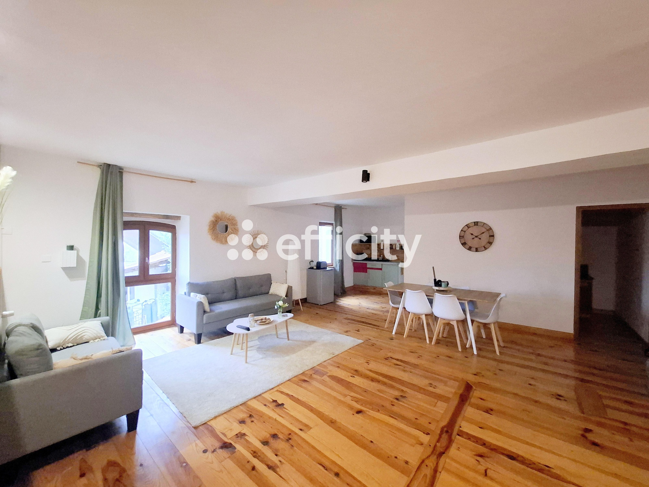 maison 10 pièces - 241,0m2 à La Loupe (28240)