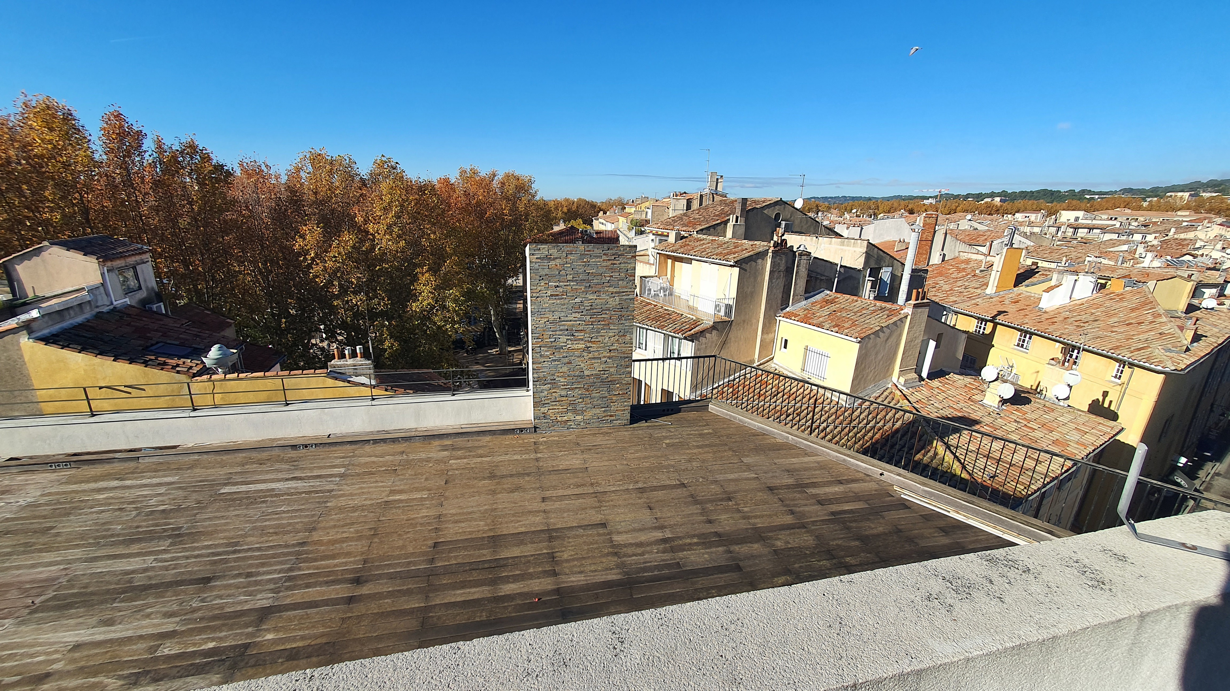 Achat immobilier Immeuble   1000m2 à Aix-en-Provence (13290) - Photo n°6