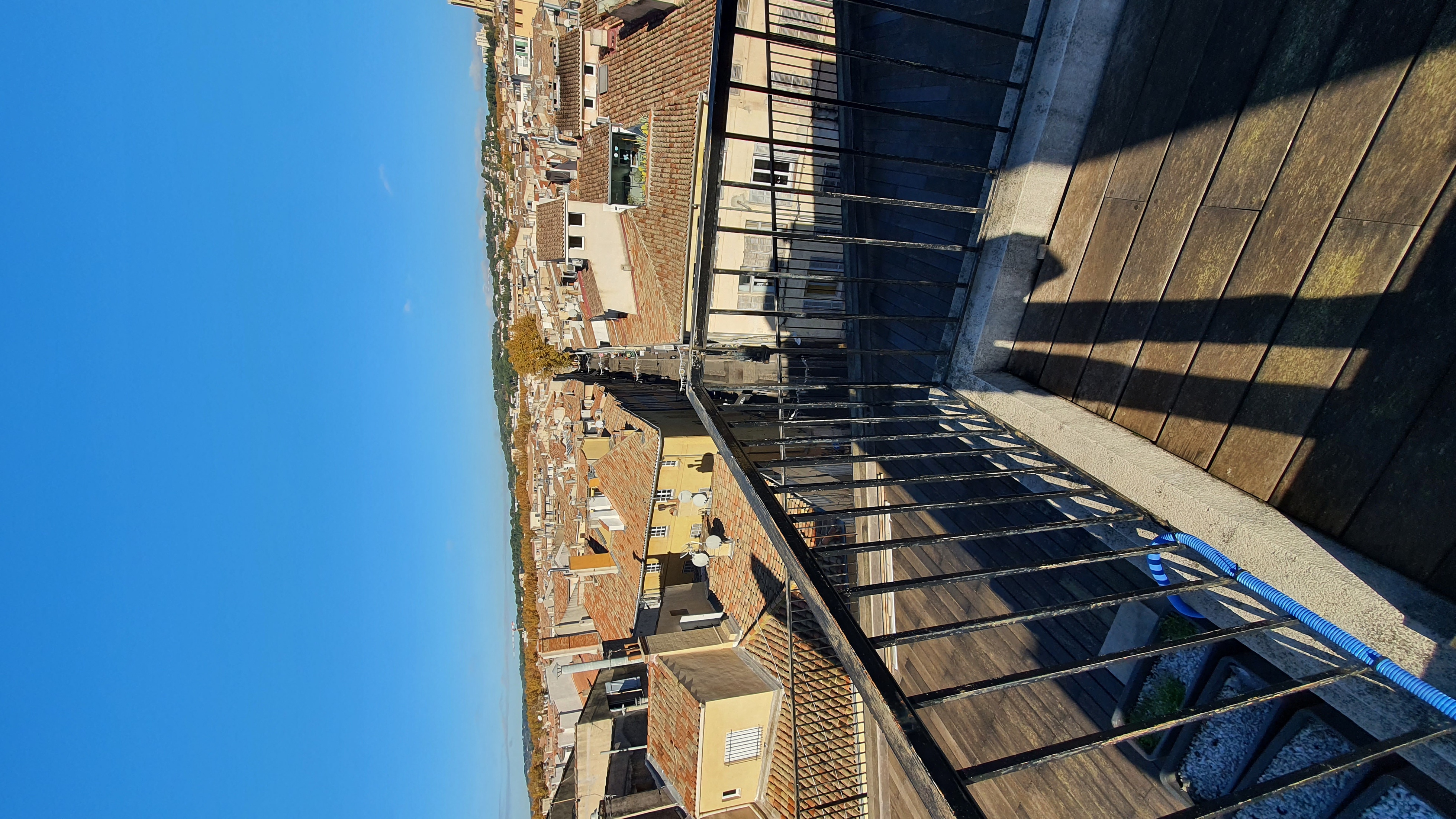 Achat immobilier Immeuble   1000m2 à Aix-en-Provence (13290) - Photo n°5