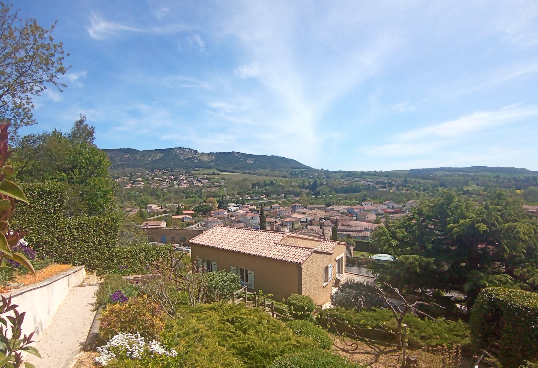 maison 5 pièces - 126m2 à Saint-Péray (07130)