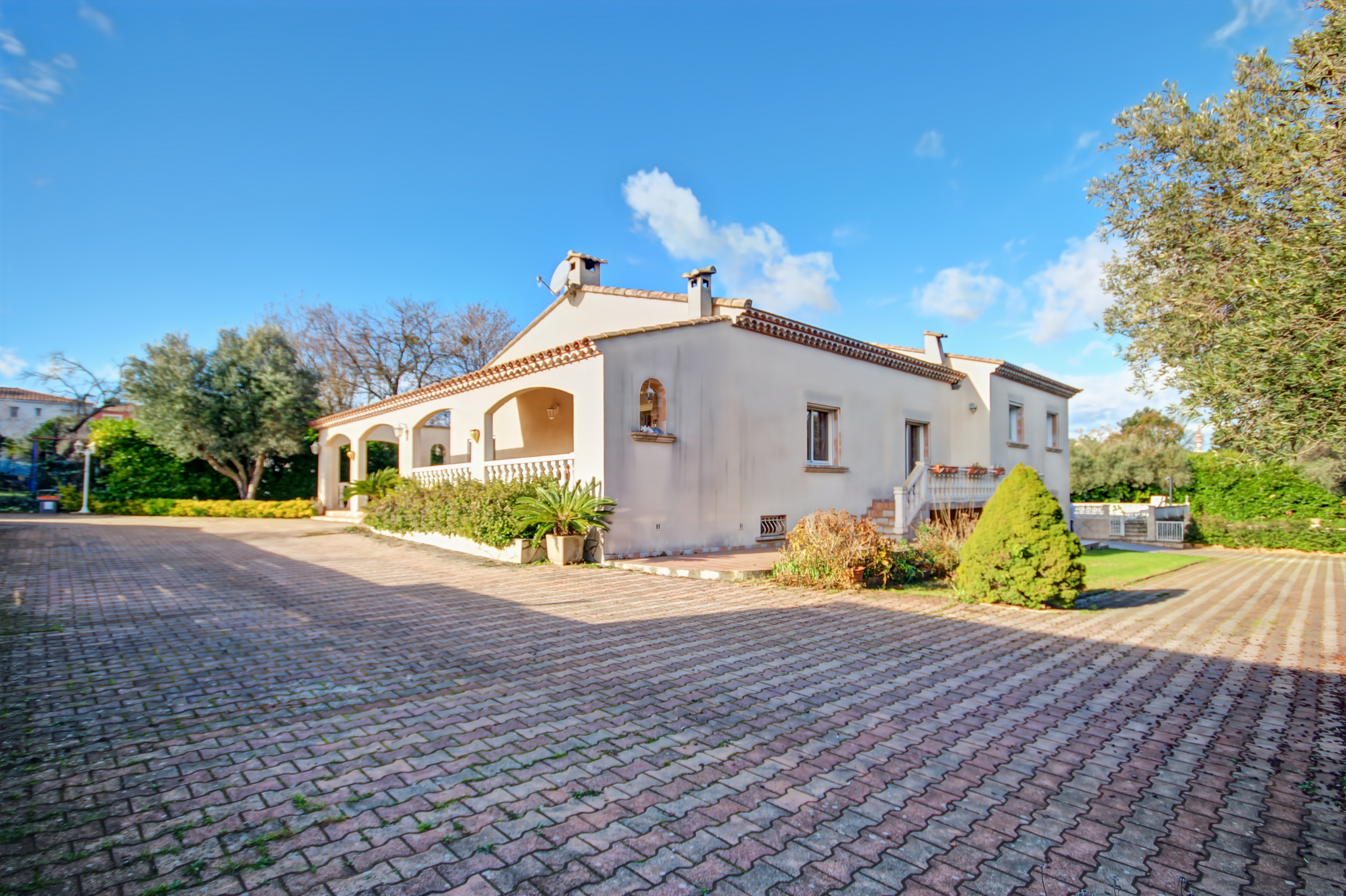 maison 7 pièces - 203m2 à Saint-Jean-de-Védas (34430)