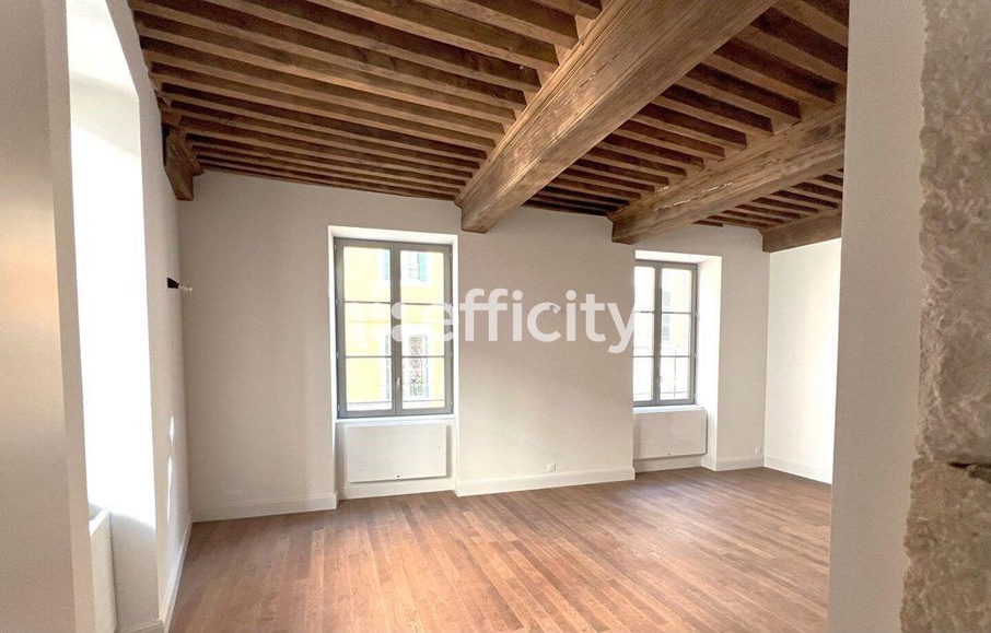 Achat immobilier Appartement 4 pièces  95m2 à Mâcon (71000) - Photo n°1