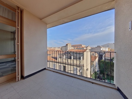 appartement 3 pièces - 86m2 à Nîmes (30000)