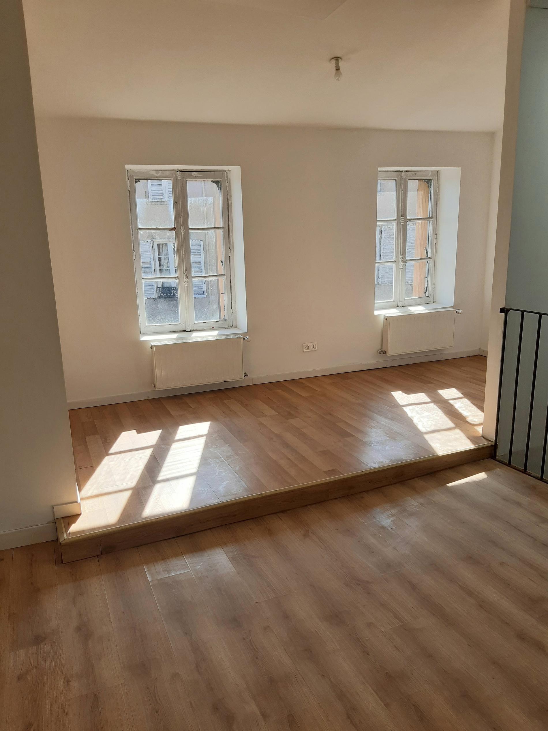 maison 5 pièces - 149m2 à Thiers (63300)