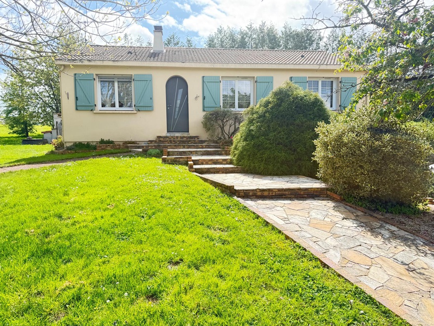 maison 7 pièces - 172m2 à Les Landes-Genusson (85130)