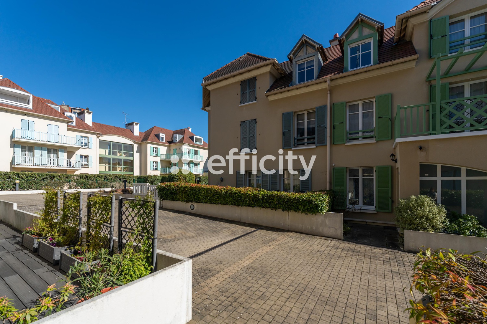 appartement 5 pièces - 107m2 à Saint-Germain-en-Laye (78100)