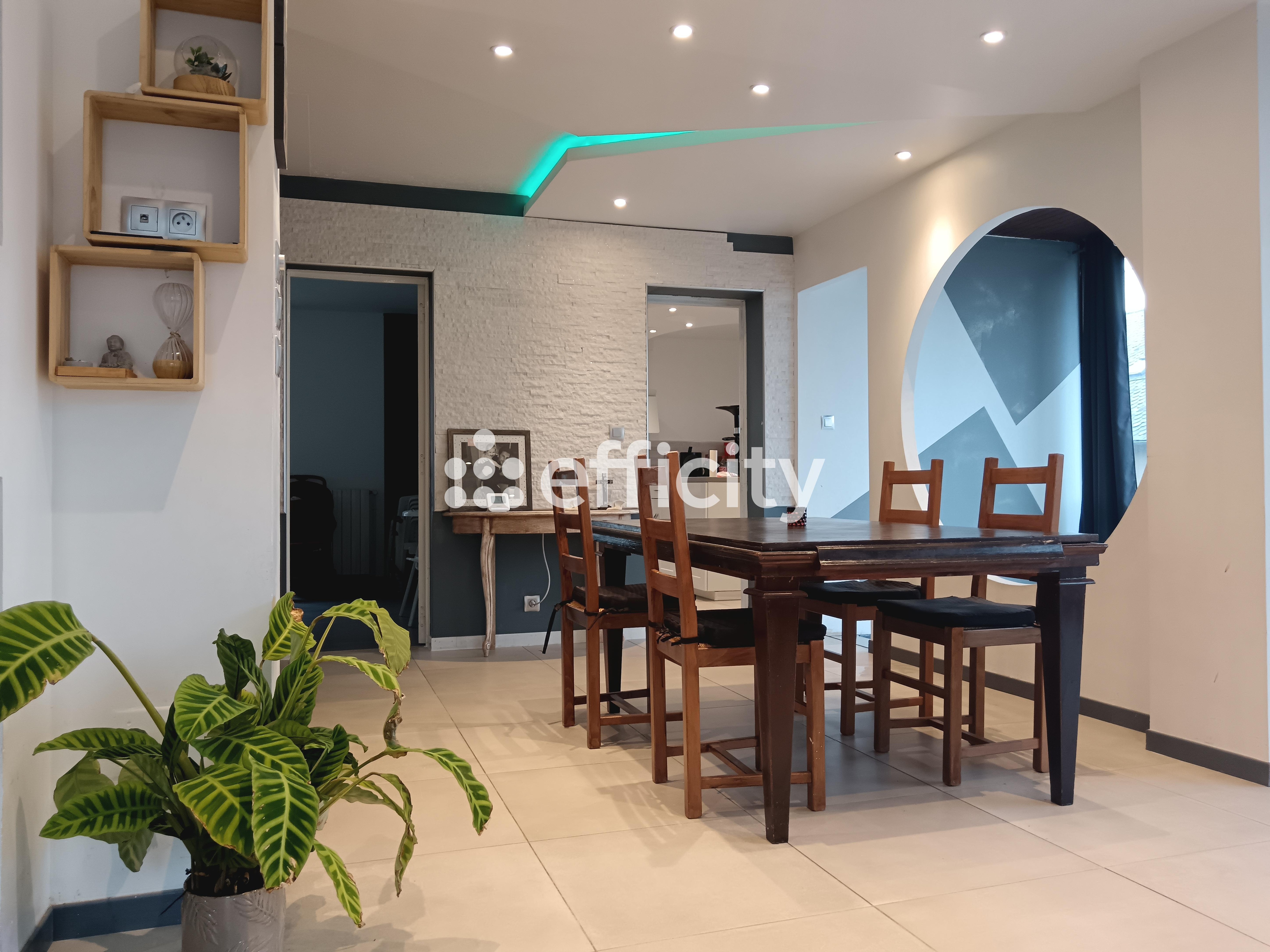 Achat immobilier Maison 8 pièces  176m2 à Mende (48000) - Photo n°1