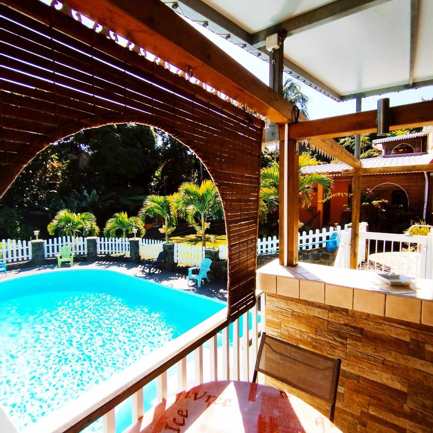 immeuble 9 pièces - 270m2 à Saint-Pierre (97432)