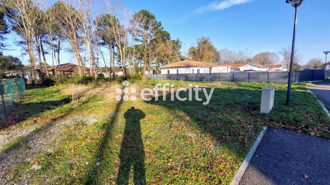 terrain  - 603m2 à Magescq (40140)