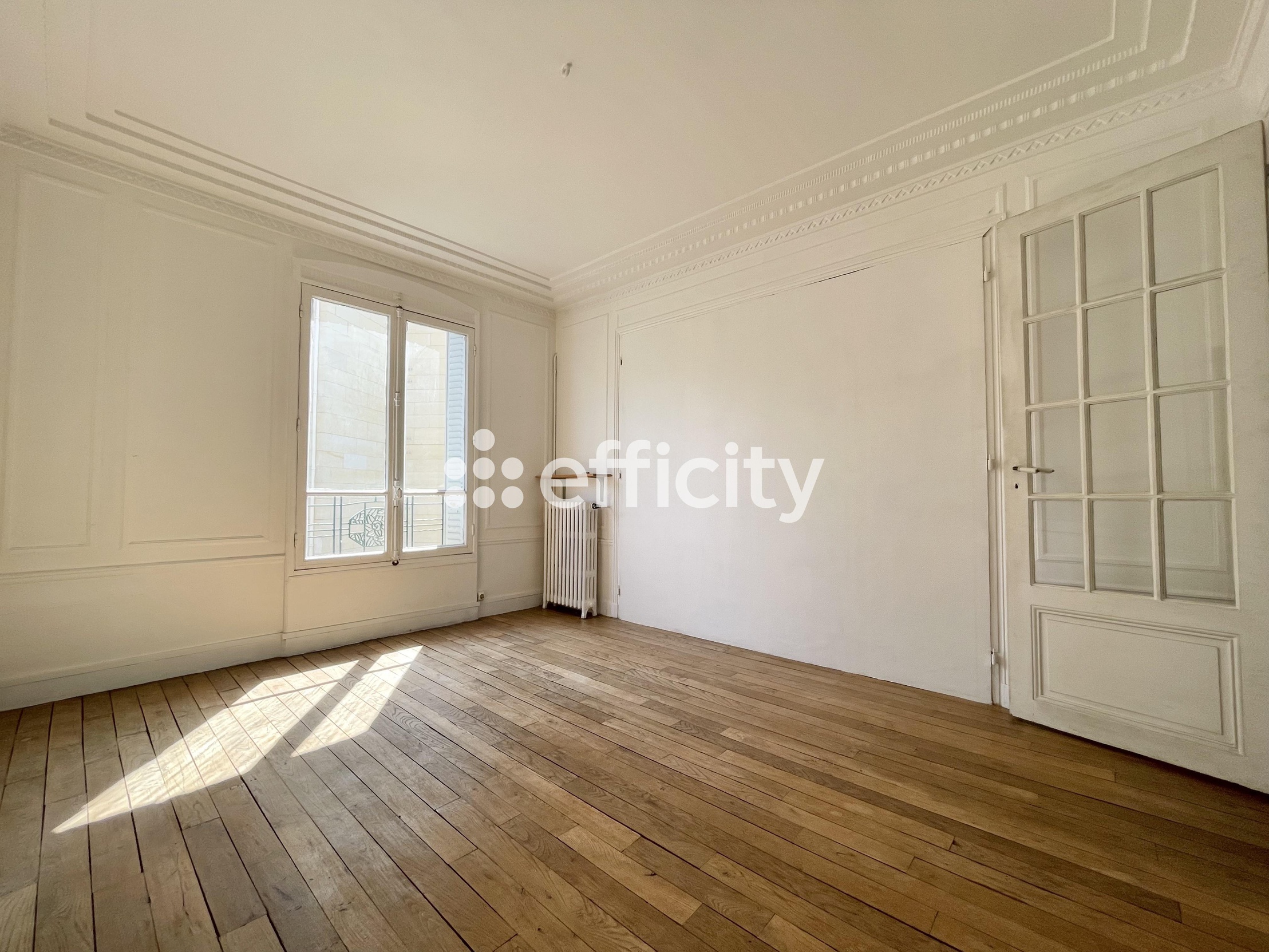 appartement 3 pièces - 56m2 à Paris (75012)