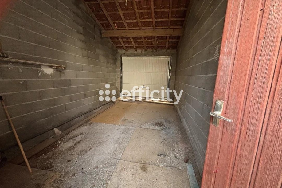 Achat immobilier Maison 5 pièces  100m2 à Mèze (34140) - Photo n°10