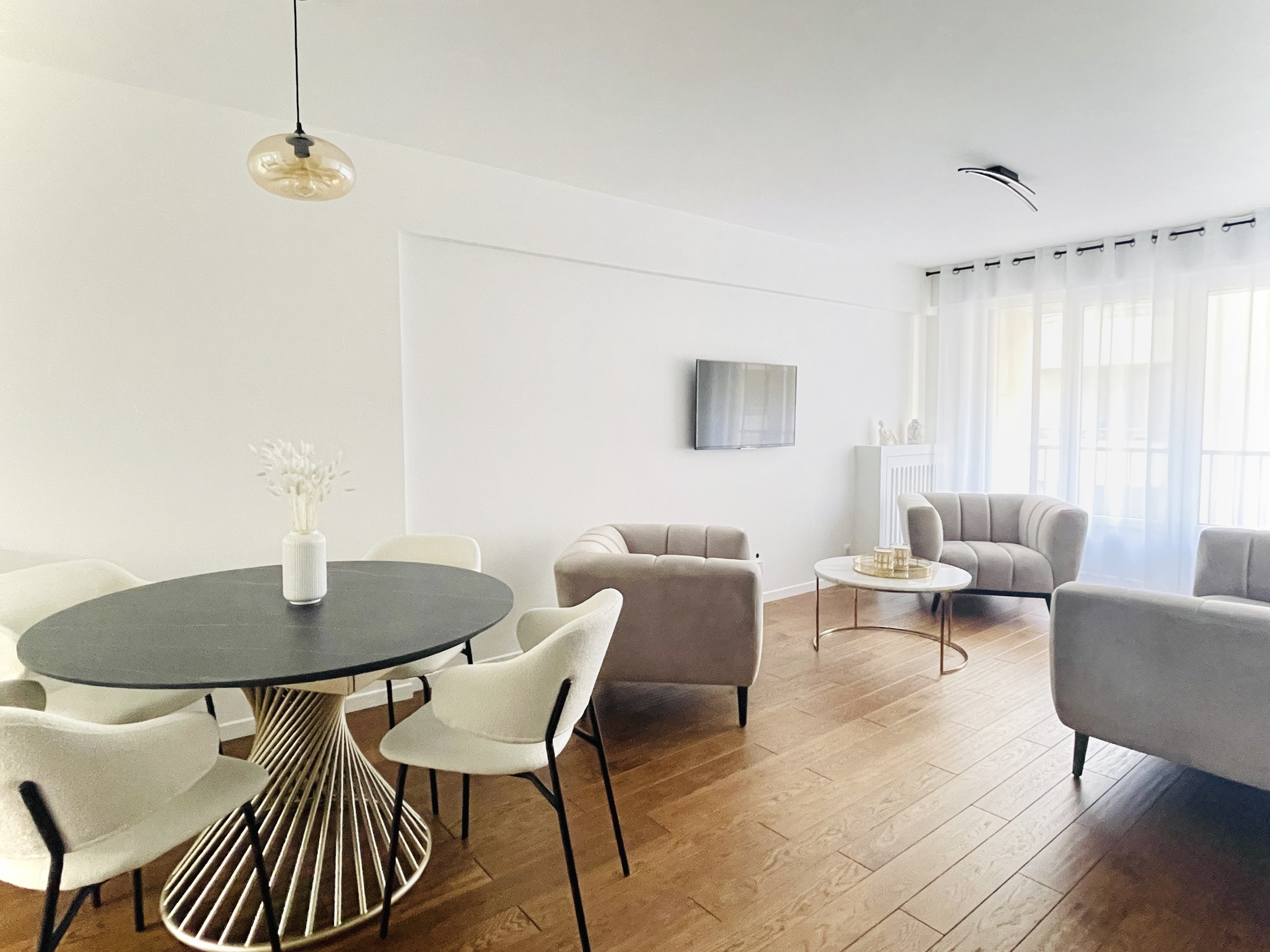 appartement 3 pièces - 70m2 à Paris (75015)