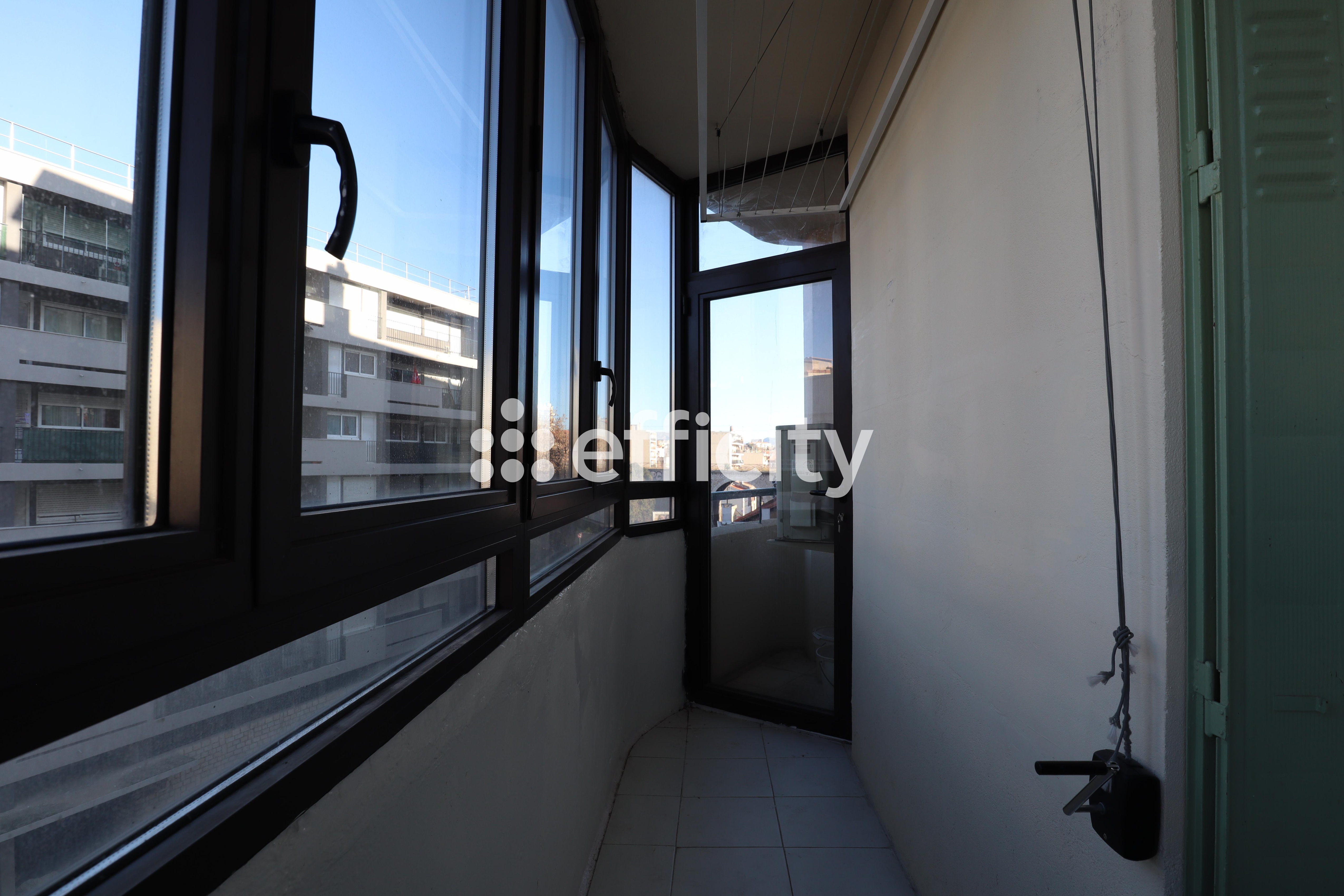 Achat immobilier Appartement 4 pièces  100m2 à Marseille (13005) - Photo n°20