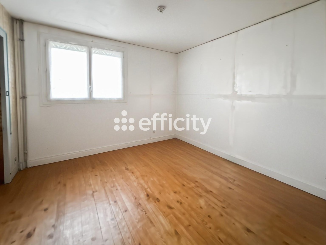 Achat immobilier Maison 5 pièces  90m2 à Saintes (17100) - Photo n°6