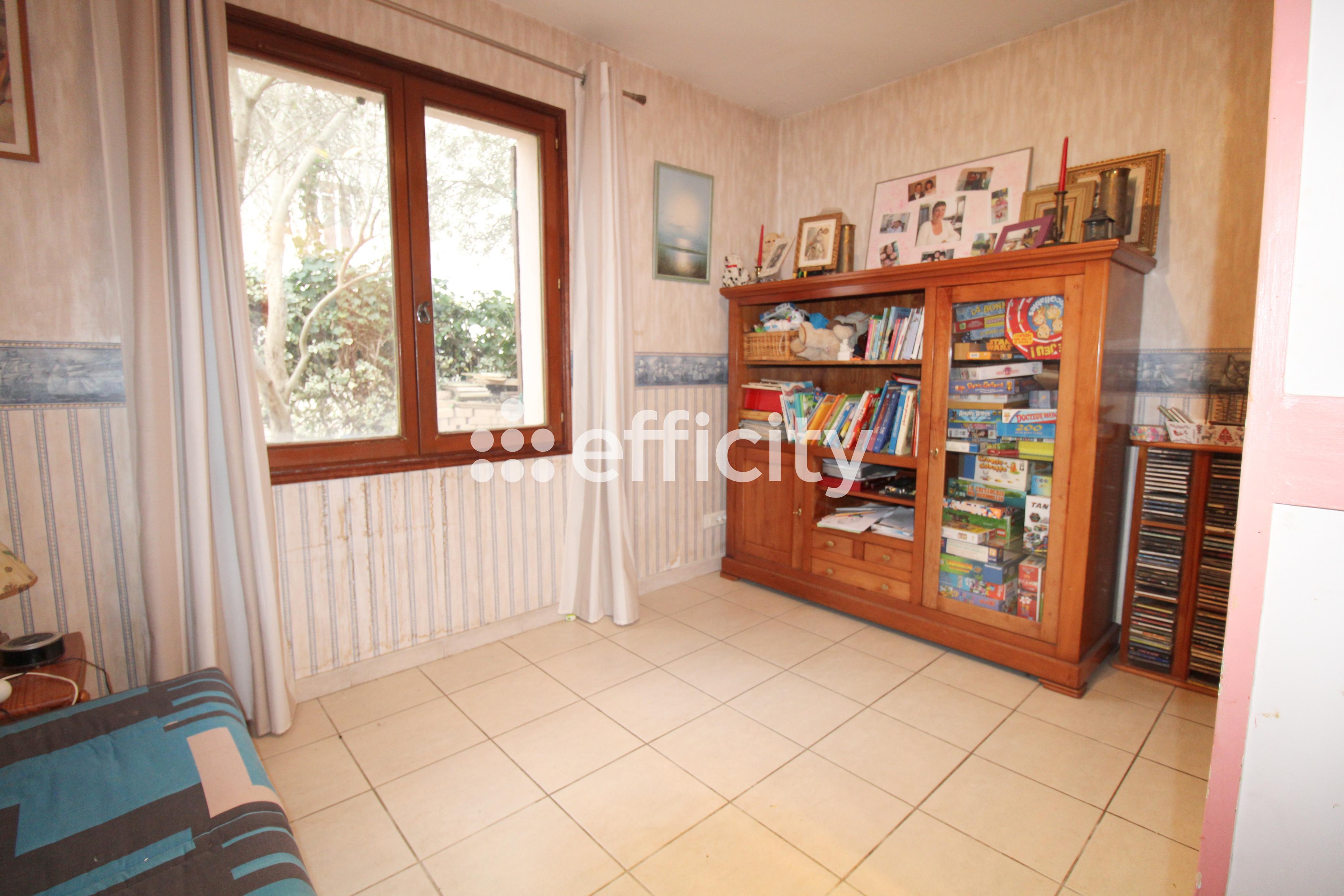 Achat immobilier Maison 6 pièces  125m2 à Auriol (13390) - Photo n°12