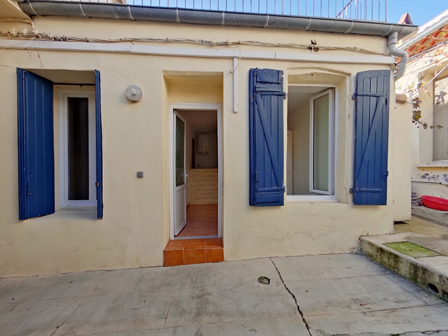 appartement 2 pièces - 30m2 à Nîmes (30000)