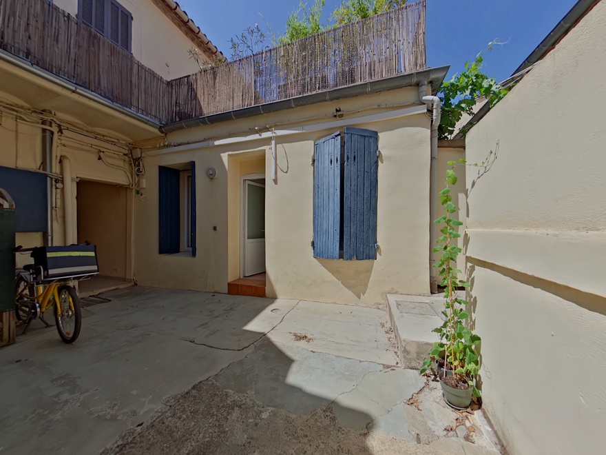appartement 2 pièces - 30,0m2 à Nîmes (30000)