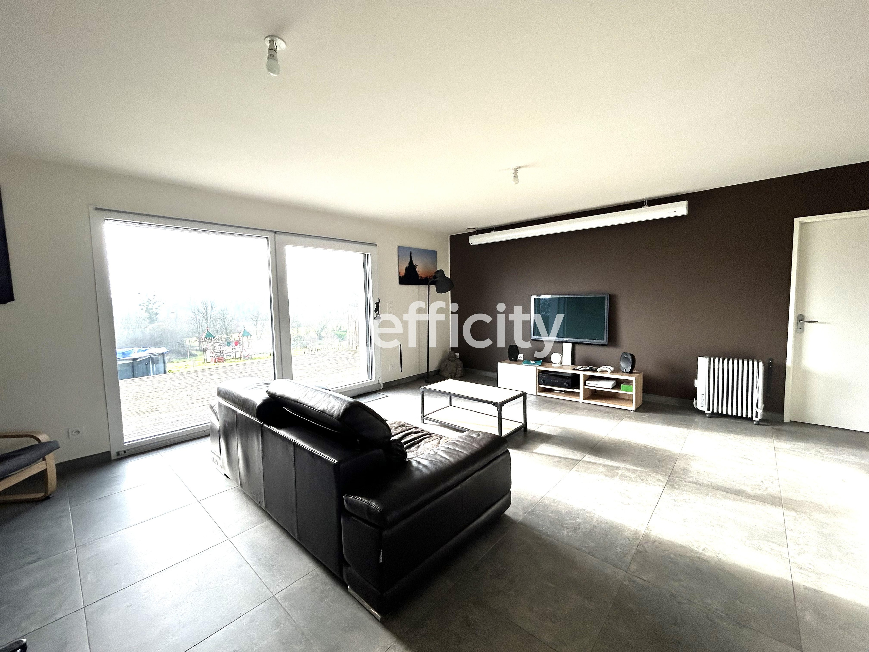 Achat immobilier Maison 5 pièces  137m2 à Condac (16700) - Photo n°5