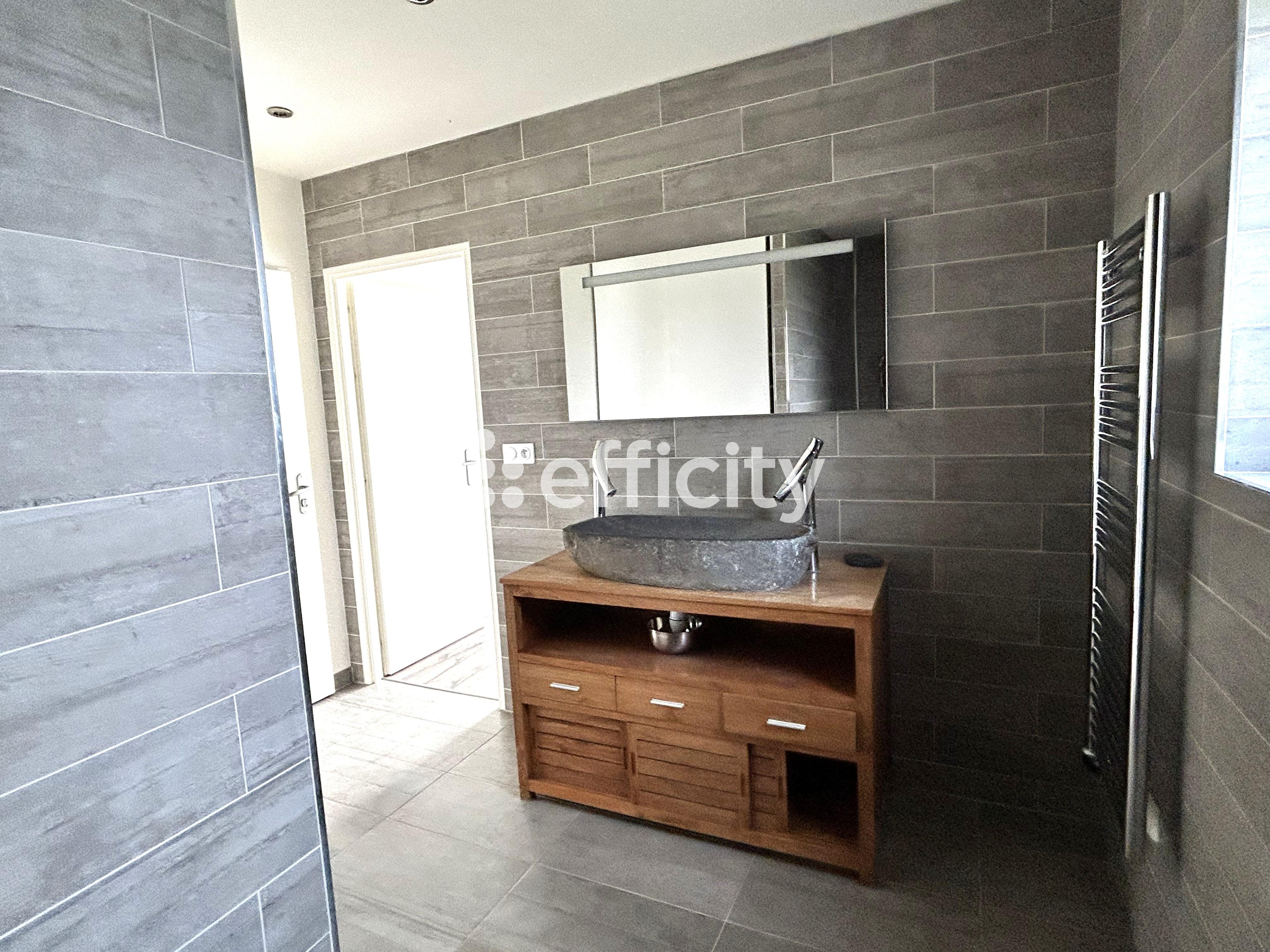 Achat immobilier Maison 5 pièces  137m2 à Condac (16700) - Photo n°10