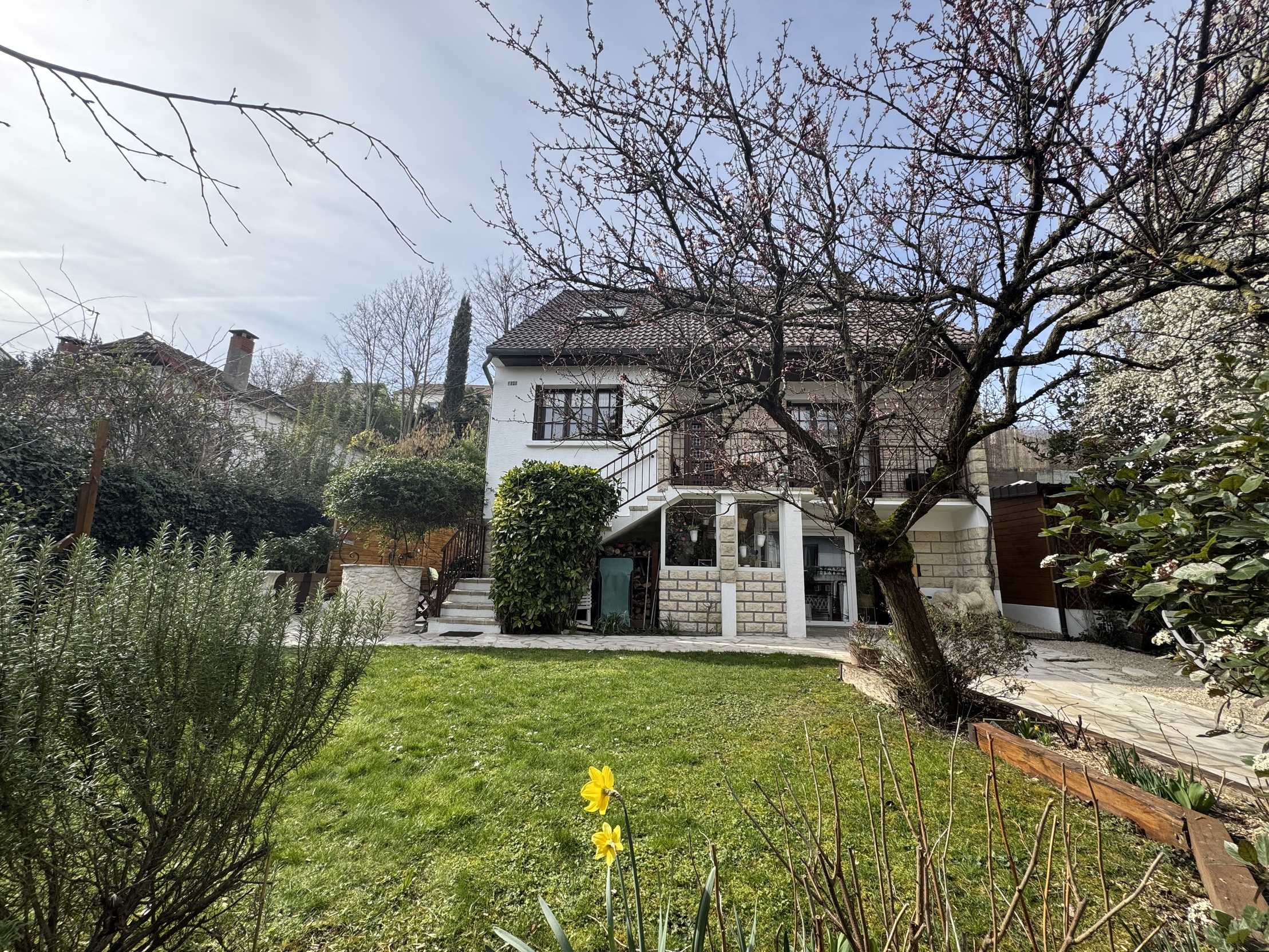 maison 9 pièces - 185m2 à Créteil (94000)