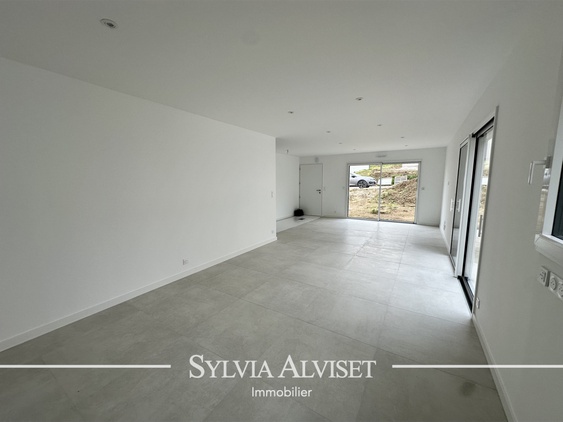 maison 5 pièces - 102m2 à Plonéis (29710)